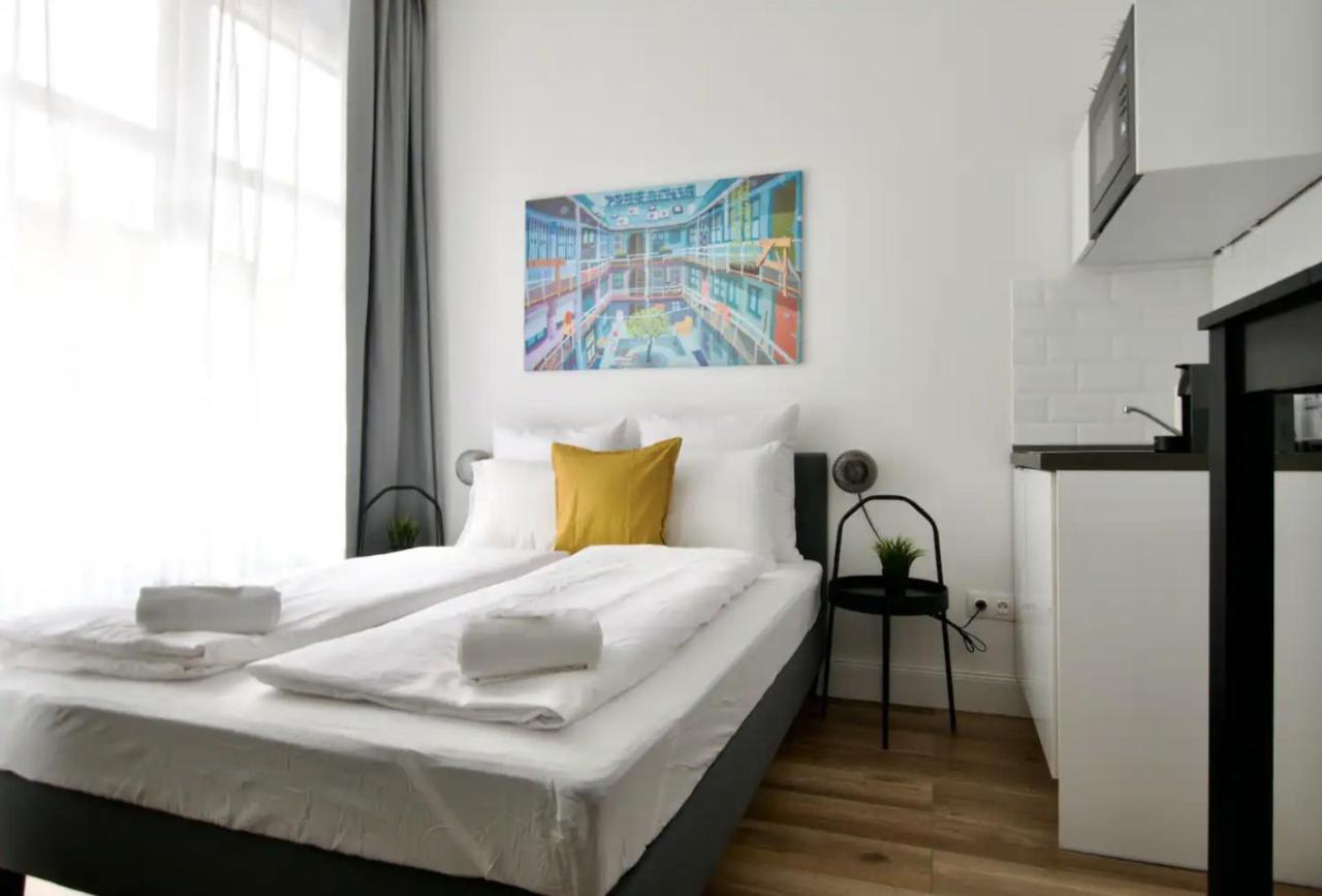 Studio Apartments By Hi5- Apartment In Downtown Budapest Esterno foto