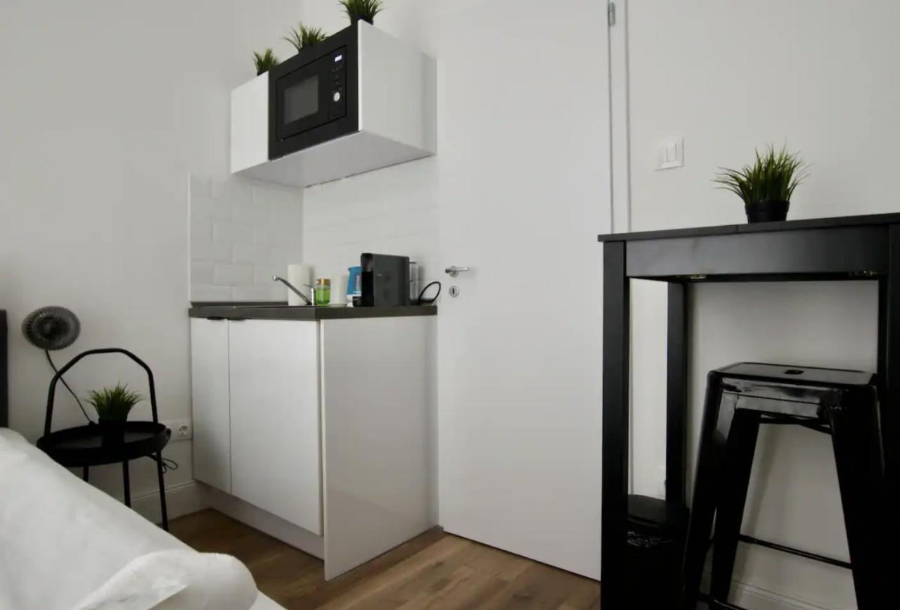 Studio Apartments By Hi5- Apartment In Downtown Budapest Esterno foto